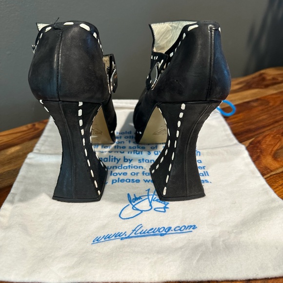 John Fluevog 90’s vintage Munster black and white stitching - Picture 3 of 7